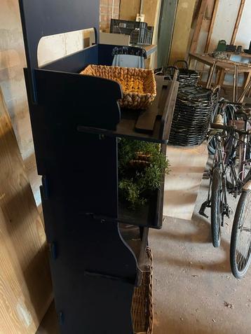 Mooie open kast - 177x70x40 cm - Marrum beschikbaar voor biedingen
