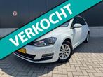 Volkswagen Golf 1.0 TSI / navi / climate / cruise / PDC v+a, Voorwielaandrijving, Stof, Gebruikt, Wit