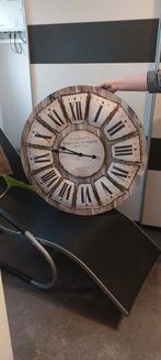 Mooie wandklok rond diameter 80cm, Ophalen of Verzenden, Zo goed als nieuw, Wandklok
