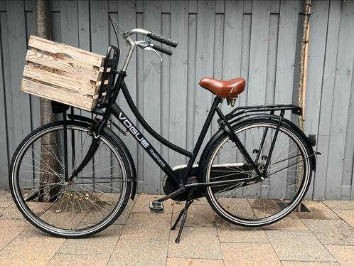 Vogue transporter damesfiets 28 inch, Fietsen en Brommers, Fietsen | Dames | Omafietsen, Gebruikt, Handrem, Ophalen