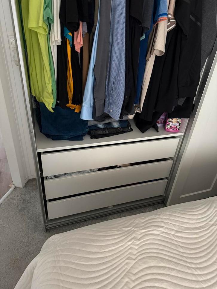 Kledingkast met Schuifdeuren en Lades 200 cm, Huis en Inrichting, Kasten | Kledingkasten, Zo goed als nieuw, 200 cm of meer, 150 tot 200 cm