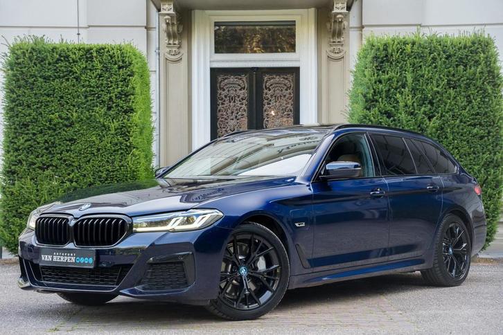 BMW 5-serie Touring 530e xDrive M-Sport PANO | LASER | HUD |, Auto's, BMW, Bedrijf, Te koop, 5-Serie, 4x4, ABS, Achteruitrijcamera