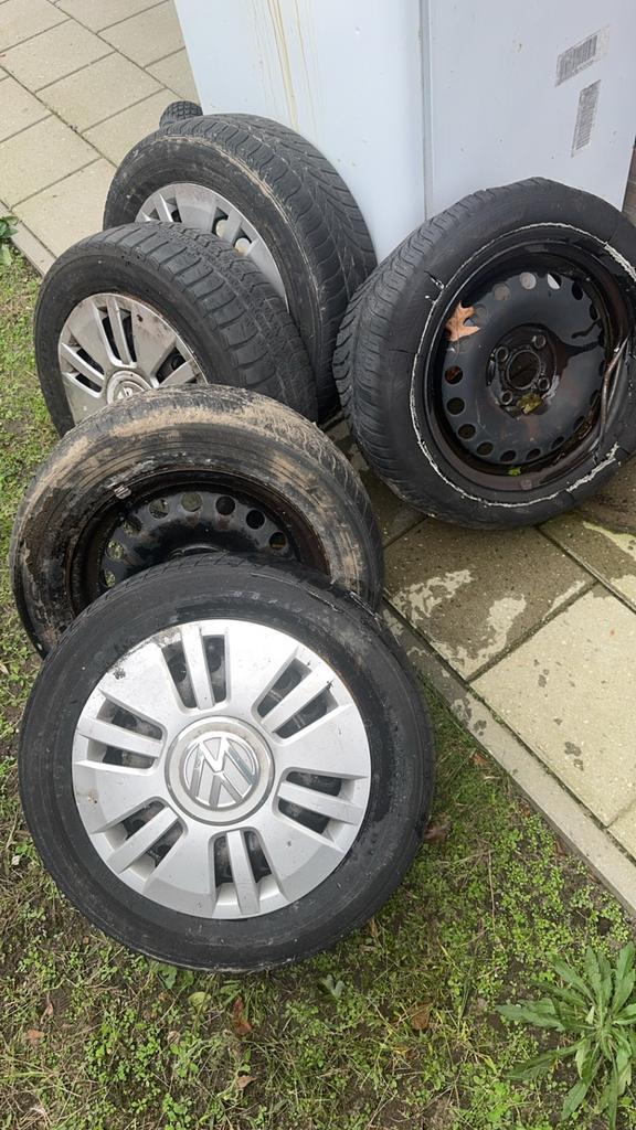VW Up! Velgen + Banden Set, Auto diversen, Auto-accessoires, Gebruikt, Ophalen of Verzenden