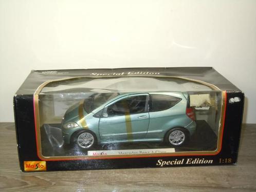 Mercedes A-Class 2/Door - Maisto 1:18, Hobby en Vrije tijd, Modelauto's | 1:18, Zo goed als nieuw, Auto, Maisto, Verzenden