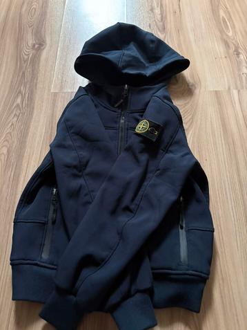 Stone island jas beschikbaar voor biedingen