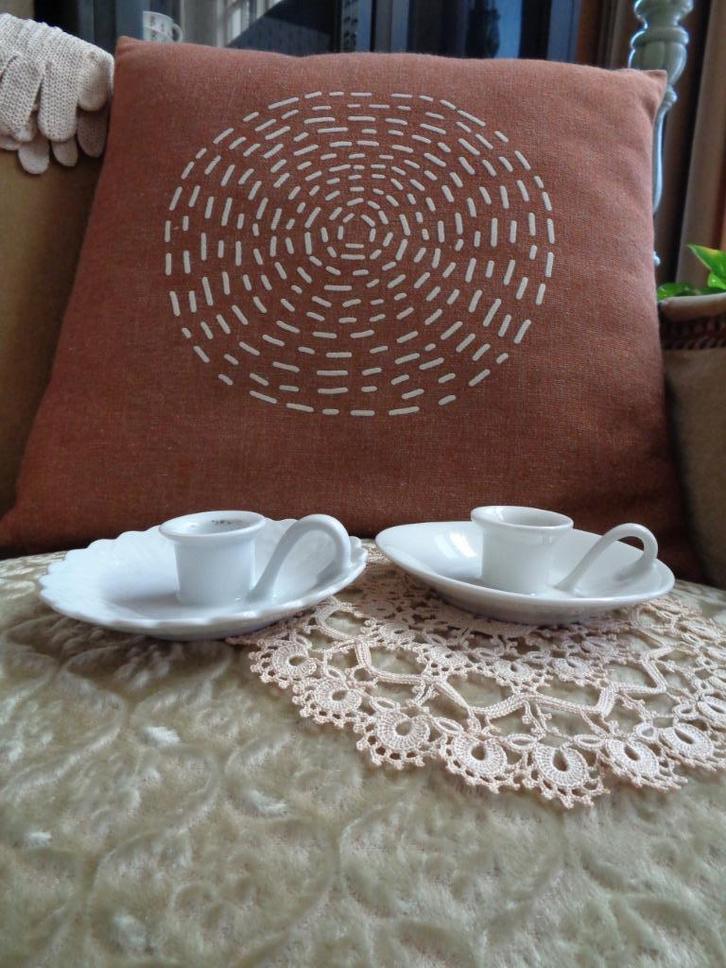 2 Brocante Porseleinen Blakers Kandelaars ** Mimosa **, Antiek en Kunst, Curiosa en Brocante, Ophalen of Verzenden