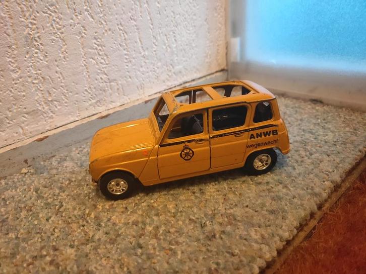 Renault 4 ANWB Wegenwacht Speelgoedauto, Antiek en Kunst, Antiek | Speelgoed, Ophalen of Verzenden