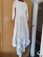 Vintage trouwjurk uit 1966 incl sluier en onderrok, Ophalen of Verzenden, Gedragen, Wit, Trouwjurk