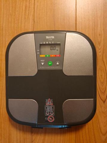 Tanita Personen Weegschaal BF-626W Body Fat Monitor / Scale beschikbaar voor biedingen
