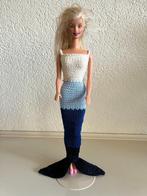1105 Gebreid Barbie Zeemeerminnenpak, Nieuw, Ophalen of Verzenden, Barbie