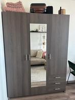 Ruime Kledingkast Leen Bakker - 198x148x50 cm, Huis en Inrichting, Kasten | Kledingkasten, Overige materialen, Gebruikt, 100 tot 150 cm