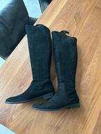 Suede laarzen, Ophalen of Verzenden, Zo goed als nieuw, Zwart, Hoge laarzen
