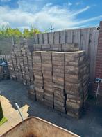 Gratis! Tegels 28x28 en 28x21cm, hoogte 8cm, Tuin en Terras, Tegels en Klinkers, Ophalen, Gebruikt, 10 m² of meer, Beton