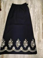 Vintage maxi rok met borduurwerk, Kleding | Dames, Maat 38/40 (M), Zwart, Ophalen of Verzenden, Zo goed als nieuw