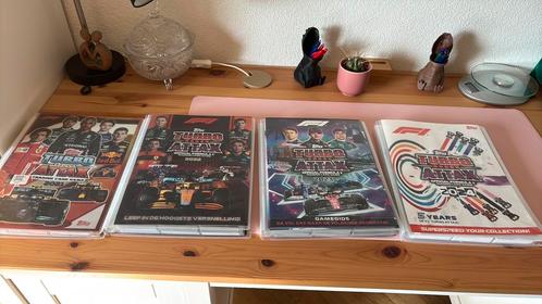 Topps Turbo attax albums 2021/2024, Hobby en Vrije tijd, Stickers en Plaatjes, Nieuw, Meerdere plaatjes, Ophalen of Verzenden