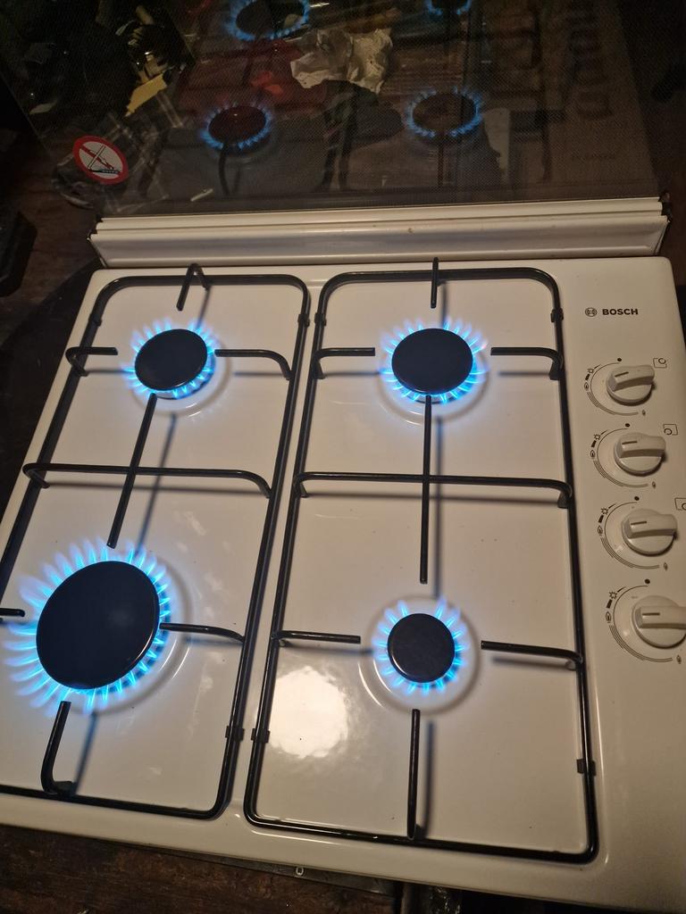 Te Koop  Gaskookplaat Opbouw BOSCH  4 Pits, Witgoed en Apparatuur, Kookplaten, Zo goed als nieuw, Gas, Vrijstaand, 4 kookzones