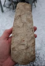 Vuursteen offerbijl Neoliticum, Antiek en Kunst, Antiek | Gereedschap en Instrumenten, Verzenden