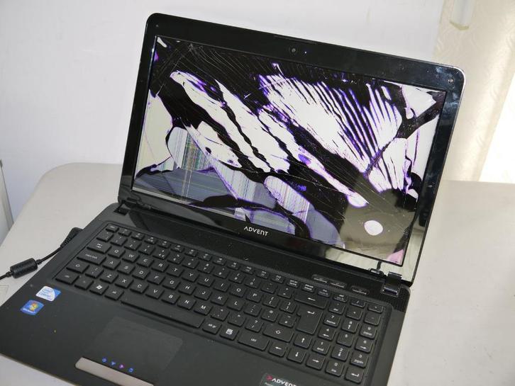 Laptop LCD of stuk wij repareren hem vakkundig, Computers en Software, Windows Laptops, Niet werkend, 15 inch, Onbekend, Verzenden
