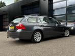 BMW 3-Serie Touring 325i Xenon Clima Navi Cruise Leer Aut., Auto's, BMW, Automaat, Achterwielaandrijving, Gebruikt, 2497 cc