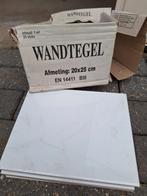 Gratis 7 wandtegels 25x25 cm, Doe-het-zelf en Verbouw, Tegels, Ophalen, Nieuw, Minder dan 5 m², Wandtegels