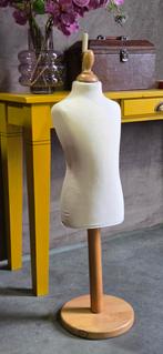 Paspop buste kind, Ophalen, Gebruikt