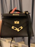 Kelly small in black, Ophalen of Verzenden, Zo goed als nieuw, Zwart, Schoudertasje