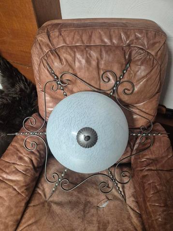 Grote vintage plafondlamp beschikbaar voor biedingen