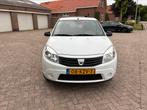 Dacia Sandero 1.2 16V 55KW 2010 Wit, Auto's, Voorwielaandrijving, 74 pk, Wit, Origineel Nederlands