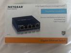 ProSAFE Unmanaged Switch - GS105 - Desktop - 5 Gigabit Ether, Ophalen of Verzenden, Zo goed als nieuw