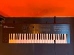 Roland D-10 Synthesizer - Defecte Toets, Muziek en Instrumenten, Ophalen, Roland, Aanslaggevoelig, 61 toetsen