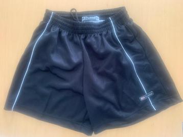 Hummel sportbroek 140-152-zwart beschikbaar voor biedingen