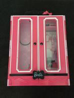 Barbie kledingkast - als nieuw!, Kinderen en Baby's, Speelgoed | Poppen, Ophalen of Verzenden, Zo goed als nieuw, Barbie