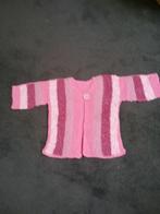 Handgebreid peutervestje in roze strepen., Ophalen of Verzenden, Nieuw, Homemade, Meisje