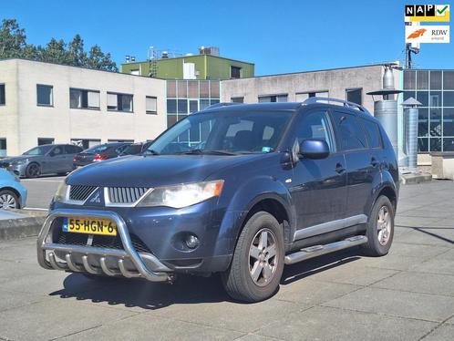 Mitsubishi Outlander €3750,-2.4 Inspire Apk Trekhaak Airco, Auto's, Mitsubishi, Bedrijf, Te koop, Outlander, ABS, Airbags, Airconditioning