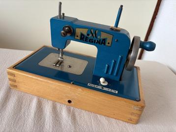 Regina kindernaaimachine, Berlin beschikbaar voor biedingen