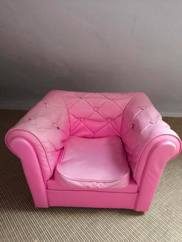 Roze kinder fauteuil stoel gratis  beschikbaar voor biedingen
