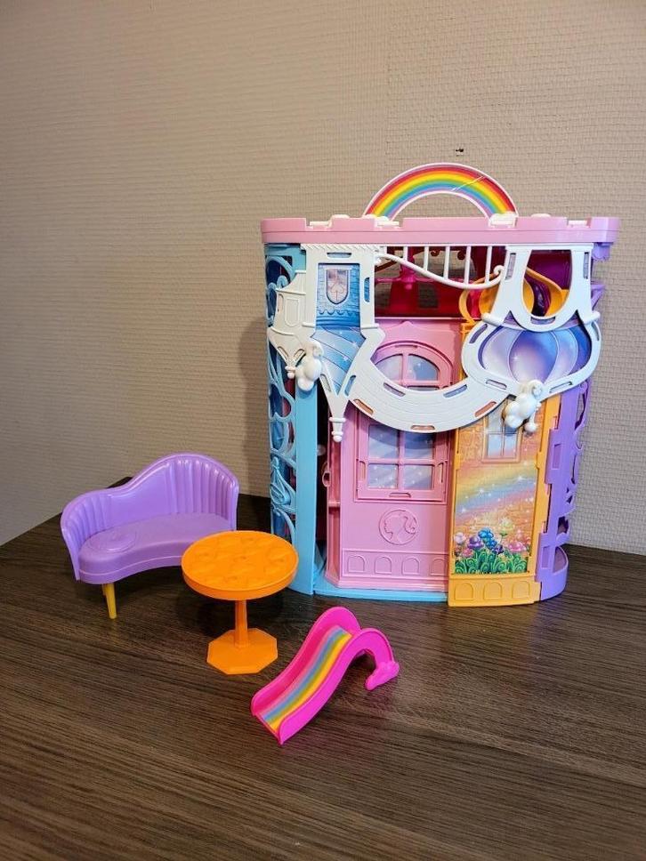 Barbie Dreamtopia Draagbaar prinsessenkasteel, Kinderen en Baby's, Speelgoed | Poppenhuizen, Nieuw, Poppenhuis, Ophalen