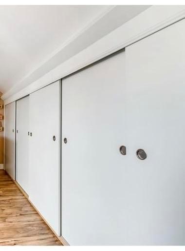 Inbouwkast schuin dak (404cm), Huis en Inrichting, Kasten | Kledingkasten, Gebruikt, 200 cm of meer, 50 tot 75 cm, Met lade(s)