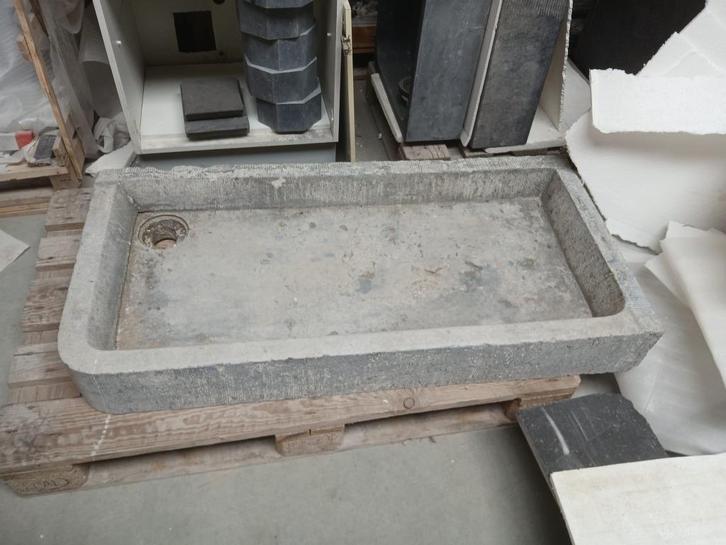 antiek hardsteen XL spoelbak, gootsteen, pompsteen, wastafel, Huis en Inrichting, Keuken | Keukenelementen, Gebruikt, Minder dan 100 cm