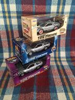 DeLorean Back To The Future BTTF Welly 1/24 model (3x), Ophalen of Verzenden, Zo goed als nieuw, Auto, Welly