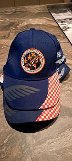 2x pet luchtmachtdagen Volkel, Ophalen of Verzenden, Luchtmacht, Nederland, Helm of Baret