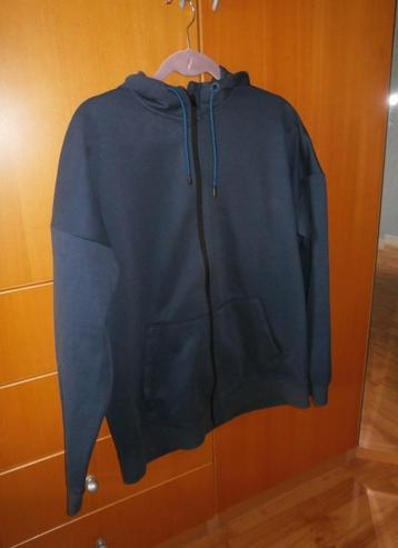 Fijn sweatstof vest mt M (Crivit) met capuchon, rits als nw beschikbaar voor biedingen
