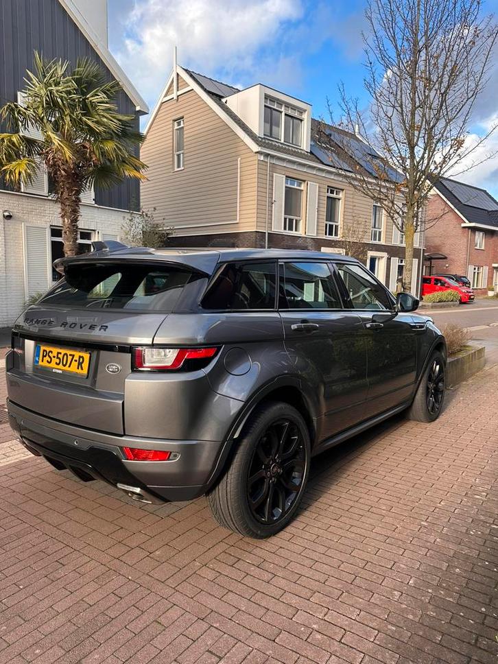 Land Rover Range Rover Evoque 2.0 TD4 4WD AUT 2017 Grijs, Auto's, Land Rover, Particulier, Range Rover Evoque, Diesel, F, SUV of Terreinwagen