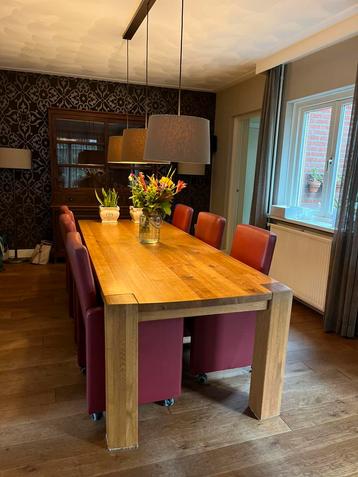 8 persoons Eiken Eettafel beschikbaar voor biedingen
