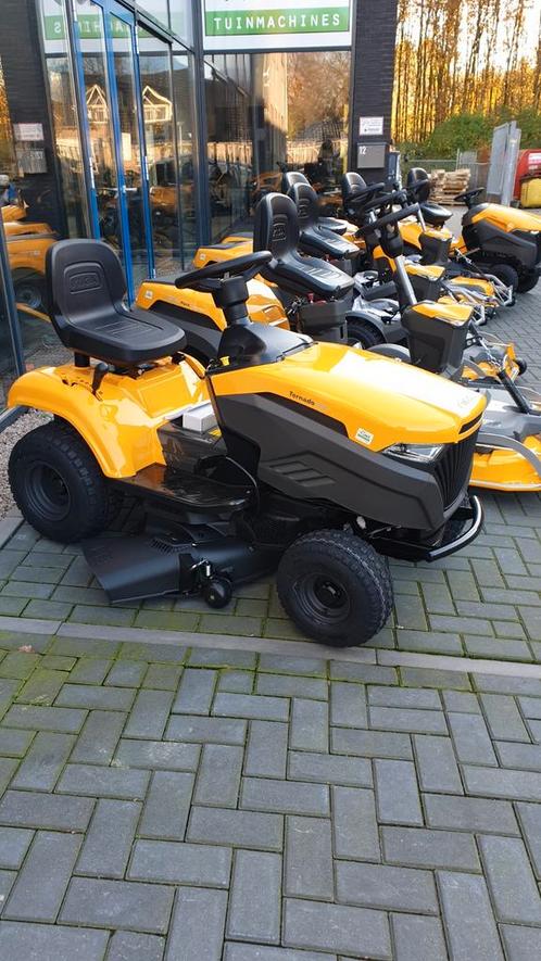 Nieuwe  zitmaaier stiga tornado 398m euro 2090, Tuin en Terras, Zitmaaiers, Nieuw, 90 tot 120 cm, Elektrische starter, Mulchfunctie