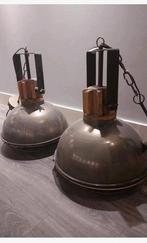 Te koop 2 industriële hanglampen, Ophalen of Verzenden, Zo goed als nieuw, Minder dan 50 cm