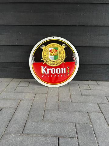 Kroon Pilsener Emaille Bord Groot beschikbaar voor biedingen