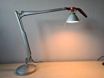 Vintage Fortebraccio D33 bureaulamp / tafellamp. beschikbaar voor biedingen