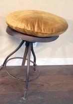 Industriële Kruk - Verstelbaar & Okergeel kussen, Ophalen