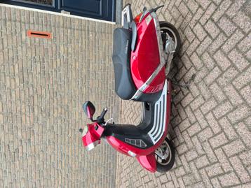 Rover Bikes Disegno Rood beschikbaar voor biedingen